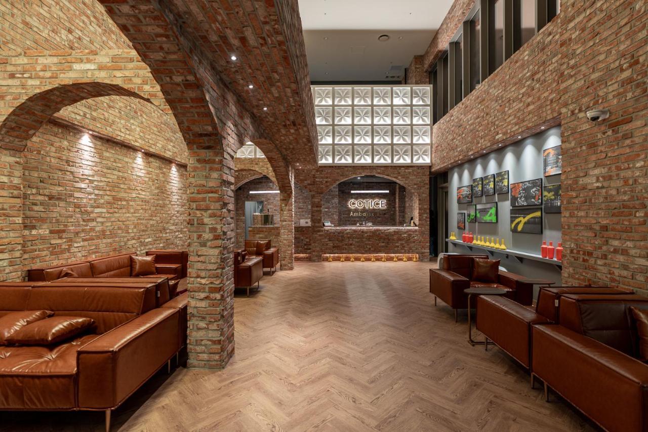 D Ov Haeundae Hotel Пусан Экстерьер фото