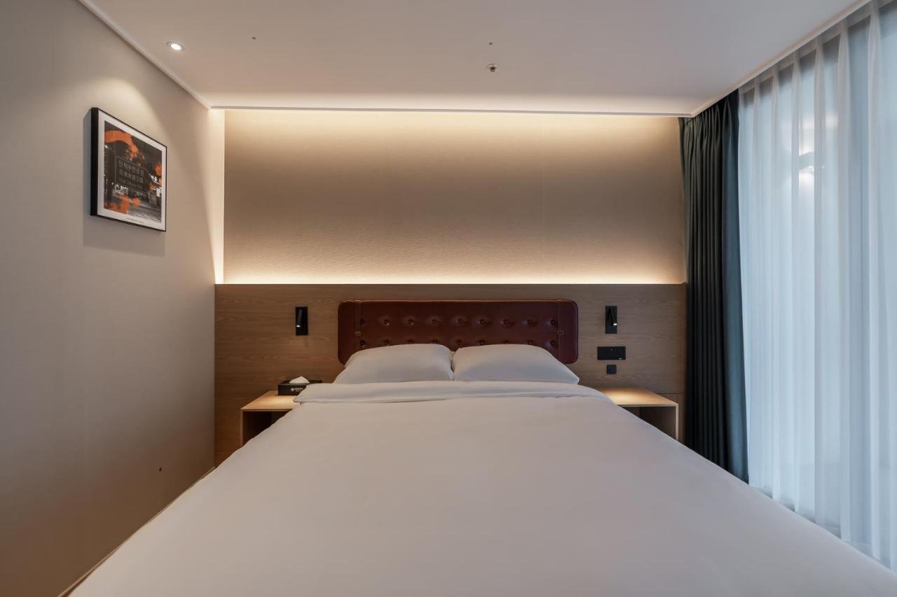 D Ov Haeundae Hotel Пусан Экстерьер фото